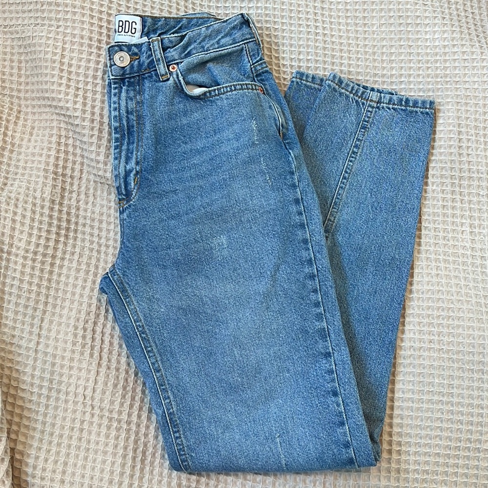 BDG Urban Outfitters Mom Jeans Size 25